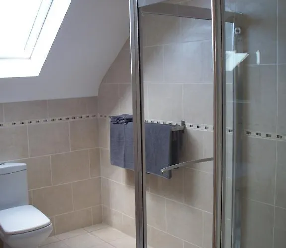 לינה וארוחת בוקר Blackberry דולין